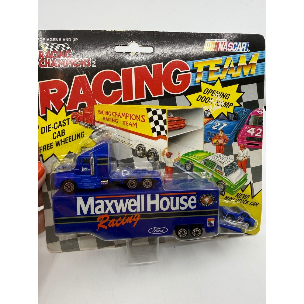Racing Champions 1991 Maxwell House Racing Team Die-Cast Cab Truck Set 03102